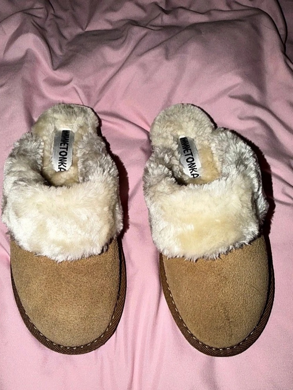 Minnetonka Faux Fur Lined Brown & Cream Slippers Size 6